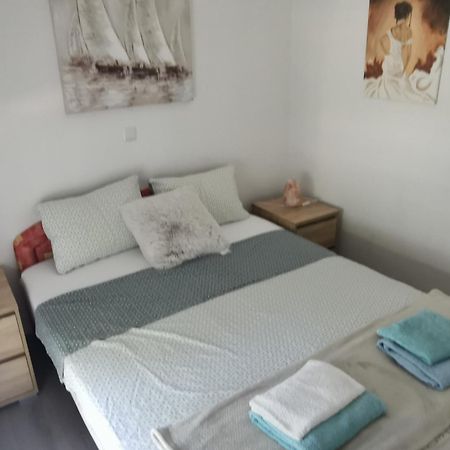 Apartmani Eden Vrsi Mulo Buitenkant foto