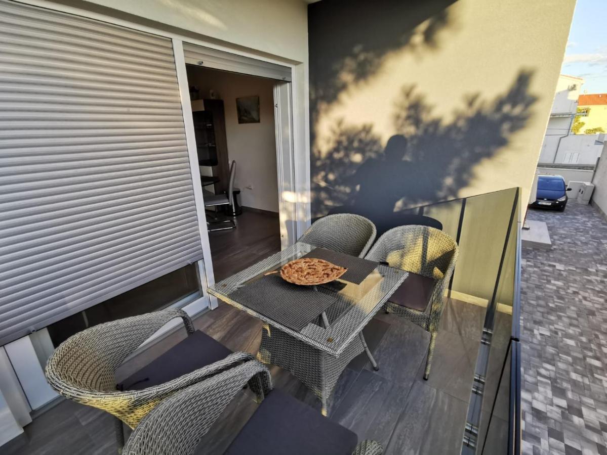 Apartmani Eden Vrsi Mulo Buitenkant foto